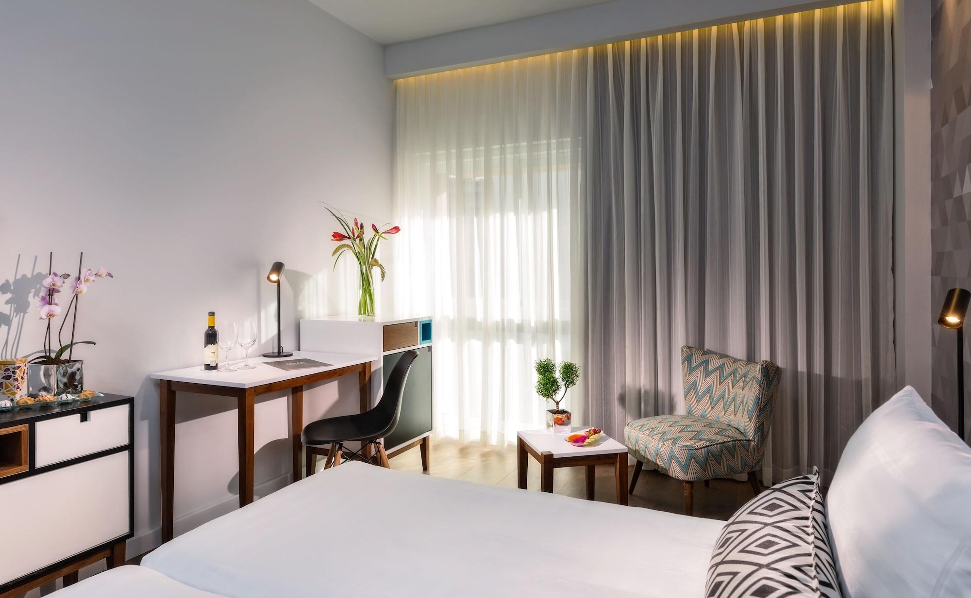 Prima Hotel